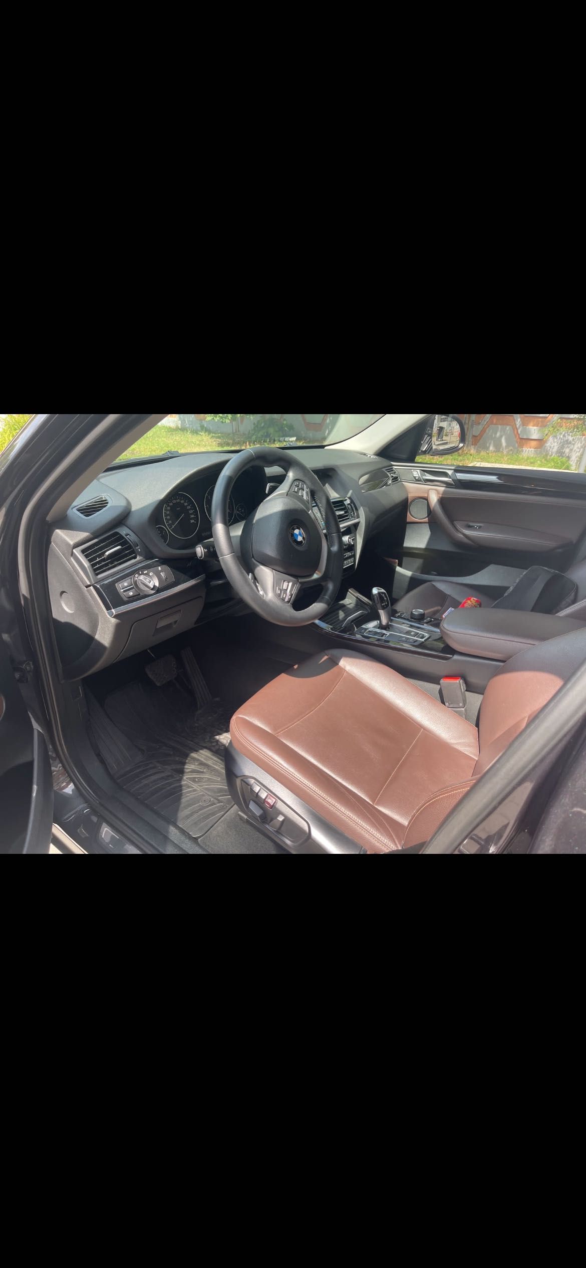 Продам BMW X4 2015 года.