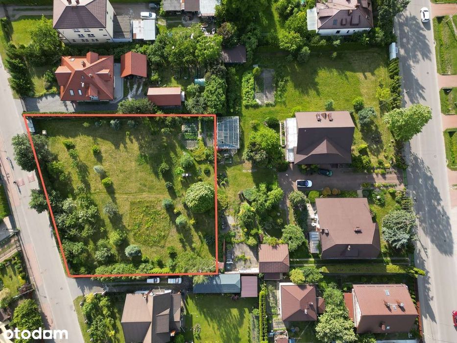 Wyjątkowa, prestiżowa działka w centrum Sulejówka. Zazieleniona! Media