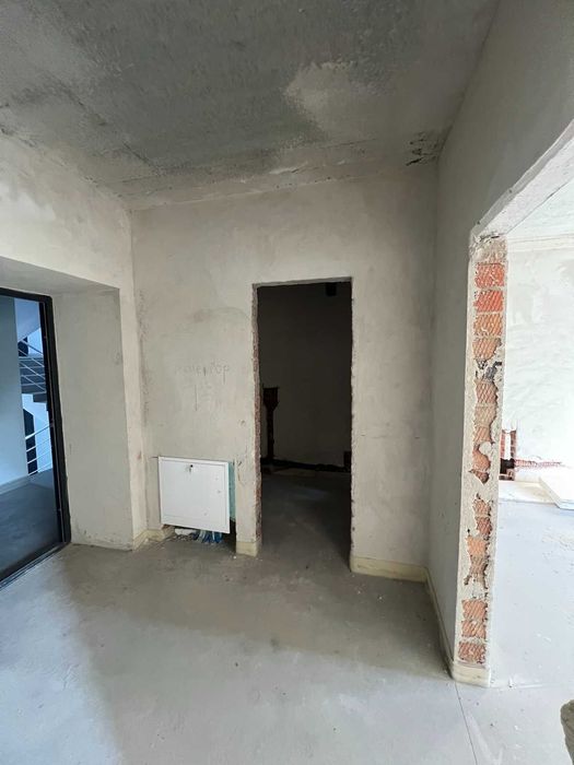 1 кім квартира, де можна розпочинати ремонт