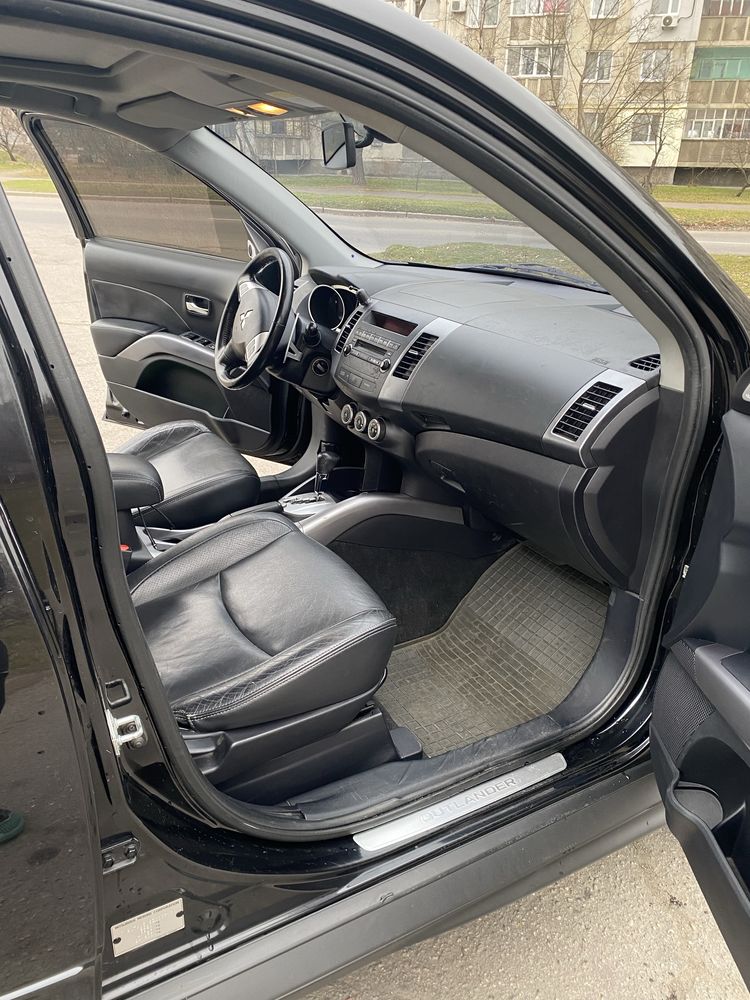 Mitsubishi Outlander XL 2008 2.4
