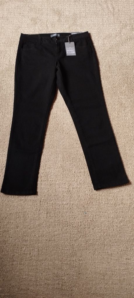 Jeansy Dorothy Perkins