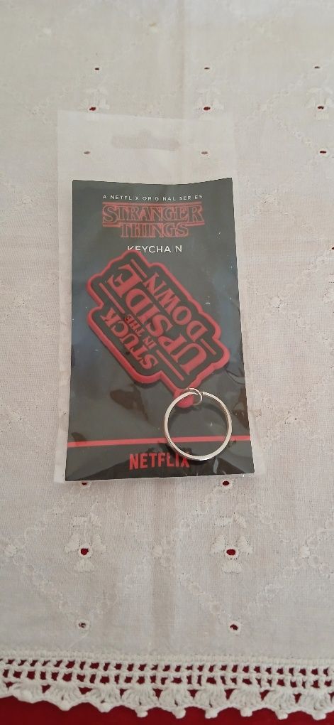 Porta-chaves Stranger Things, novo