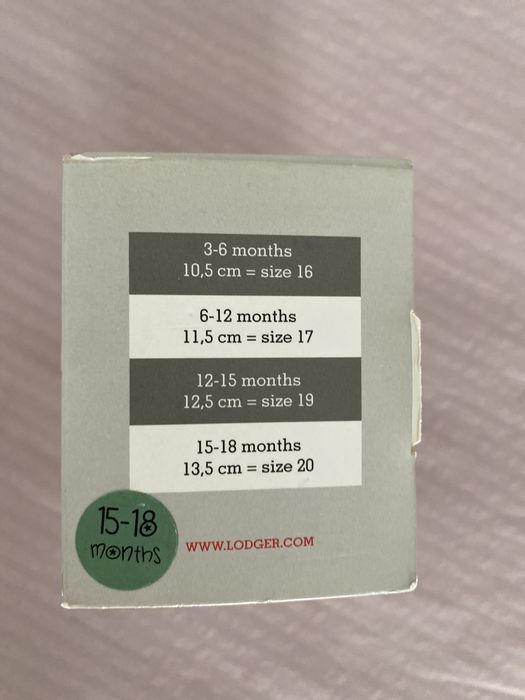 Sapatinho verde em pele - tamanho 20