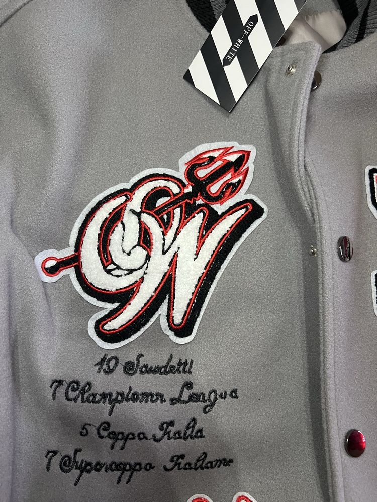 Casaco Off-White x AC Milan