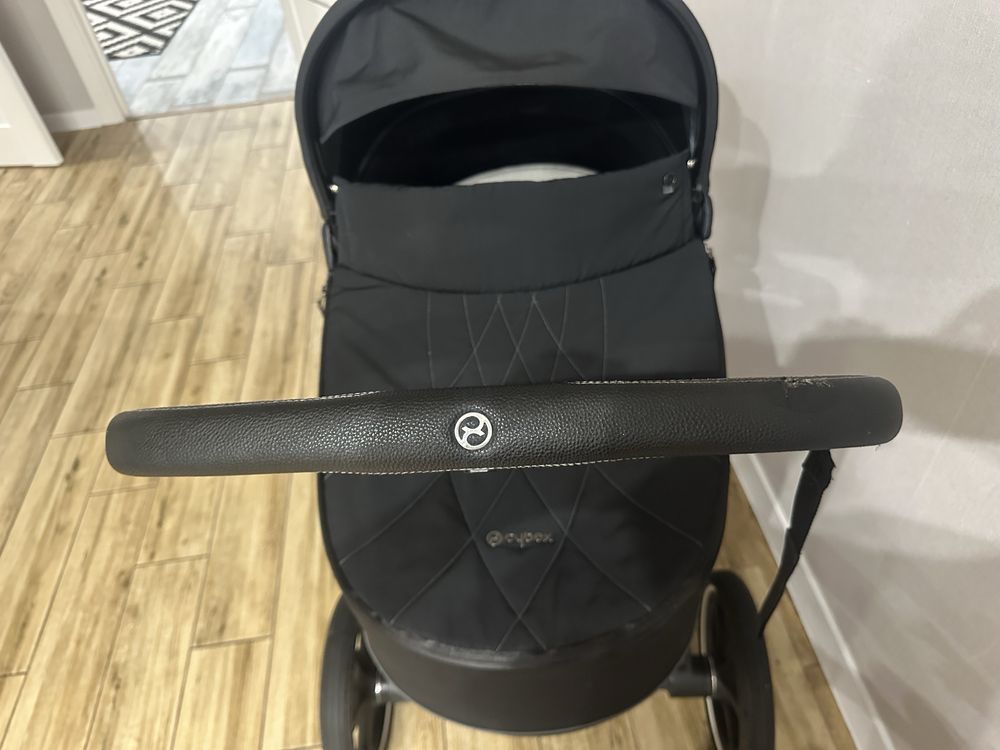 Коляска Cybex Priam  шасі 4.0 + люлька
