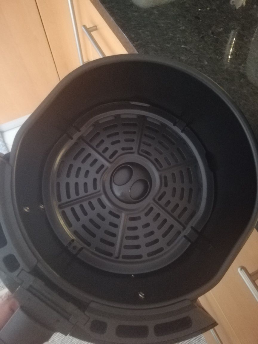 Air Fryer  nova sem caixa