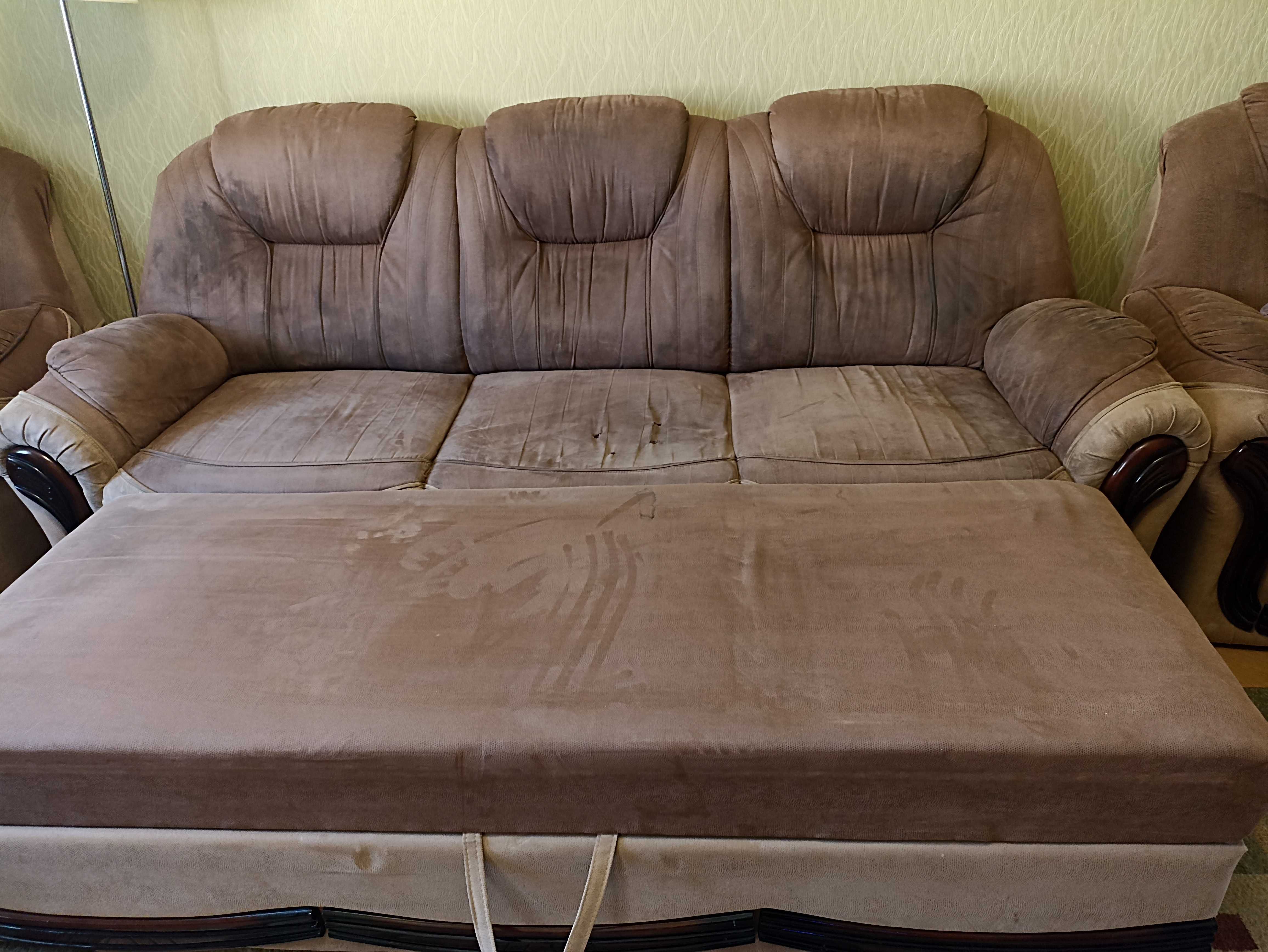 Продам диван б/в + 2 крісла