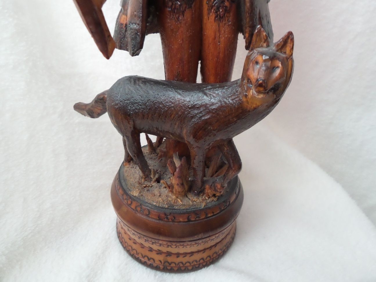 Piękna rzeźbiona figura GÓRAL drewno ręczna robota detale
