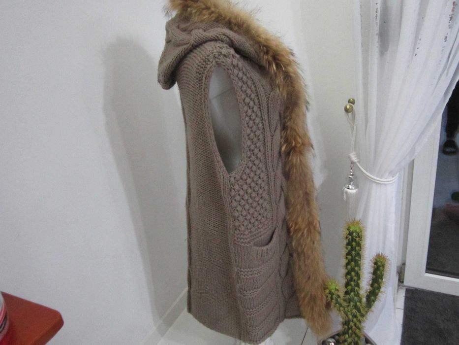 kamizelka wełniana z futrem naturalnym lisa rozm L-XL