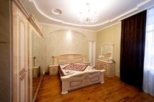 Здам подобово двухкімнатну квартиру в центрі міста