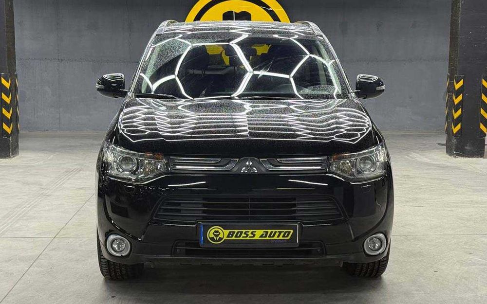 Mitsubishi Outlander 2013