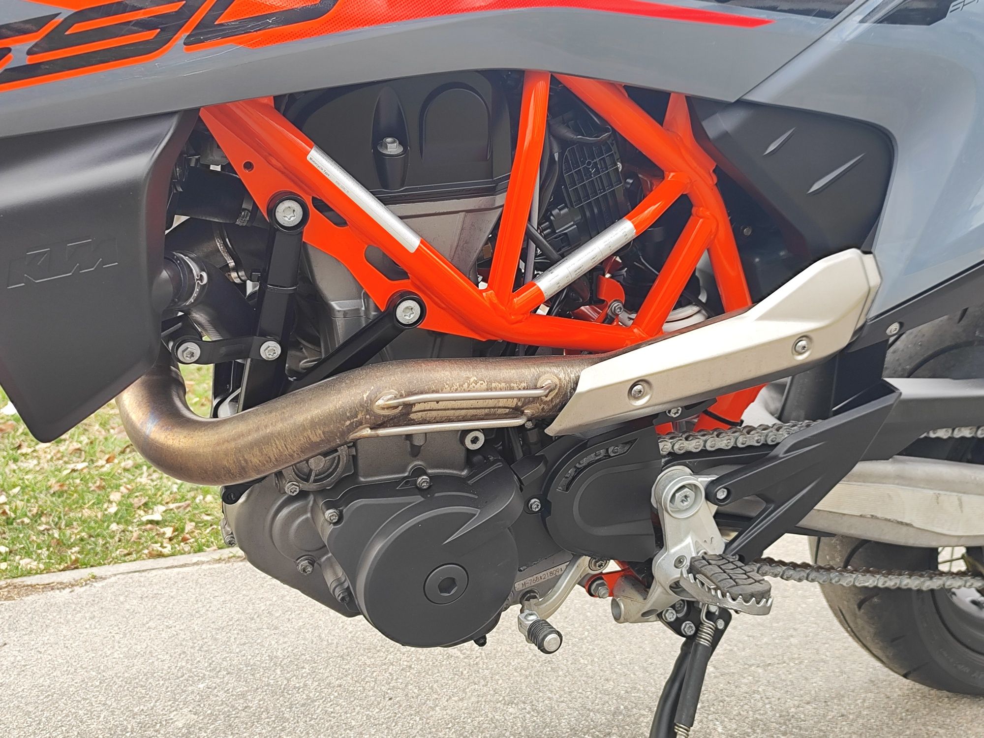 Мотоцикл KTM SMC 690R 2021 год, б/у (7 000 км)