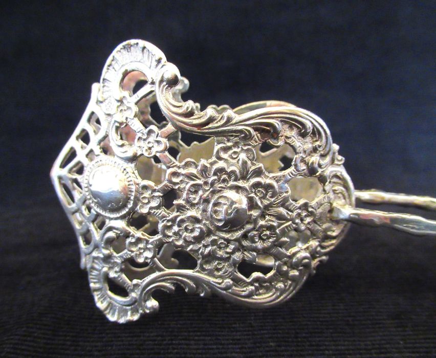 Pinça para Pão em Prata (Ref. 5)