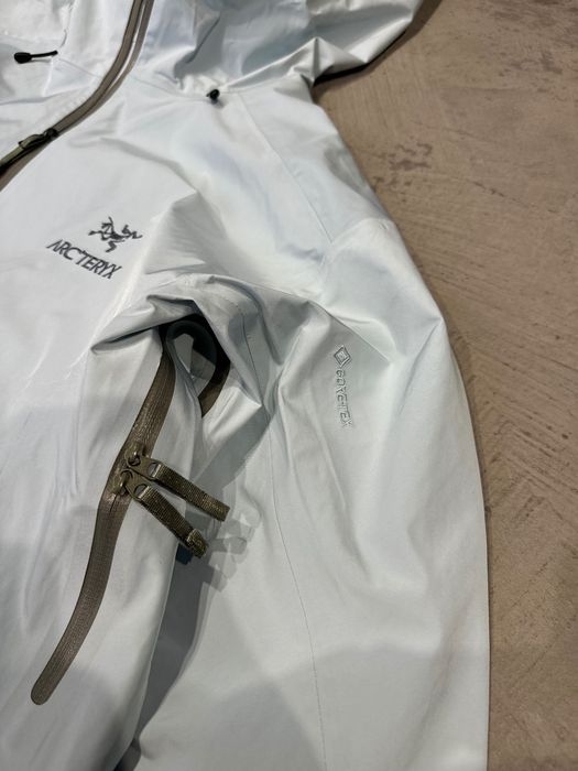 Arcteryx Beta Lt Lighg Blue L розмір Вітрівка арктерікс вітровка нова