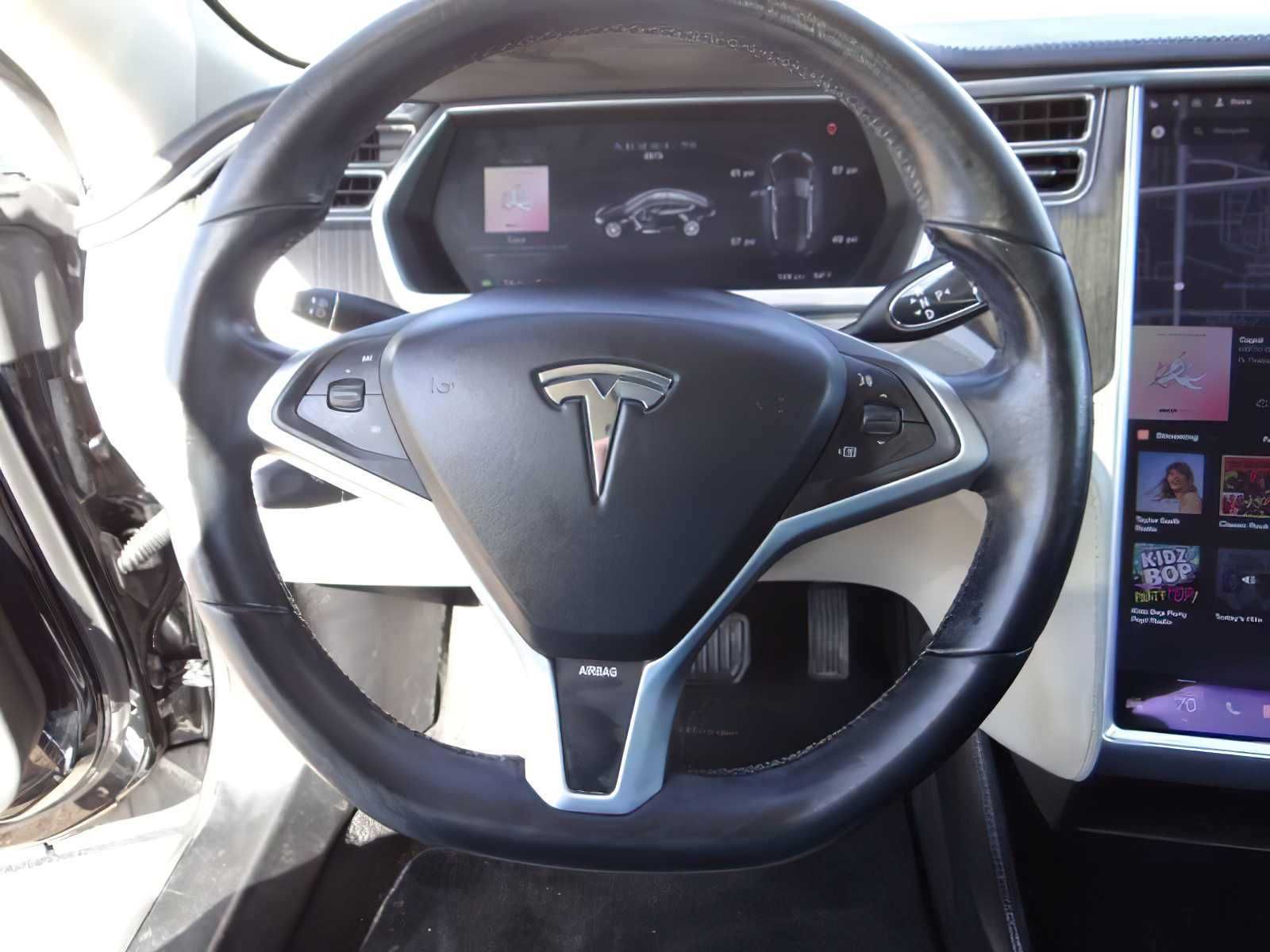 2013 Tesla Model S