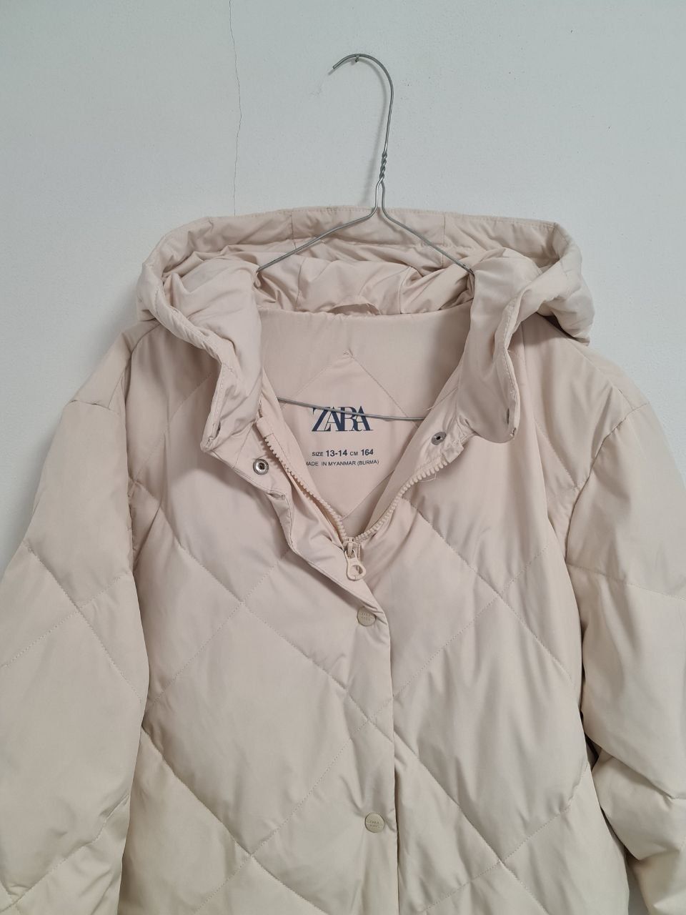 Зимова курточка Zara для дівчини