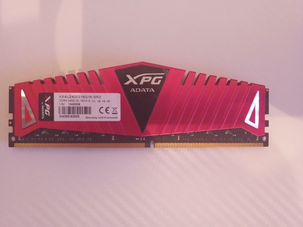 16 GB ramu ddr4.