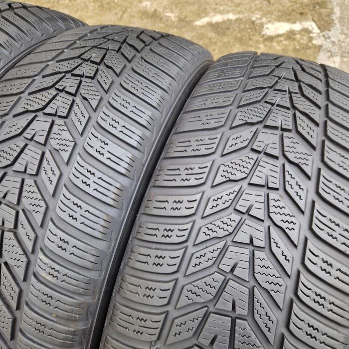Зимові шини, резина 235 60 R18 Hankook 4шт.