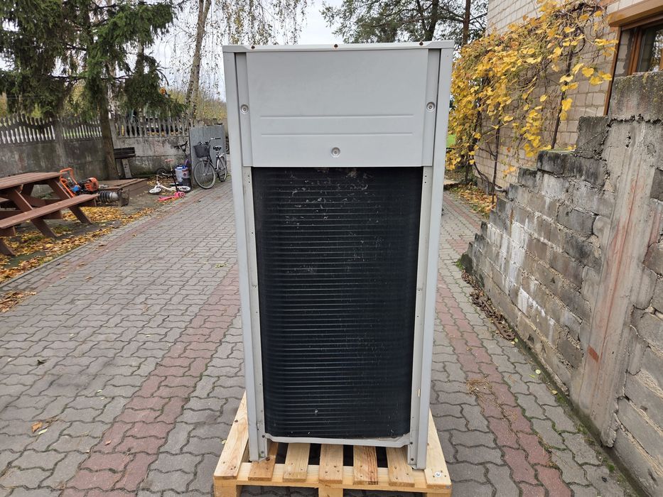 Agregat chłodniczy Daikin RYMQ10T7Y1B klimatyzator klimatyzacja