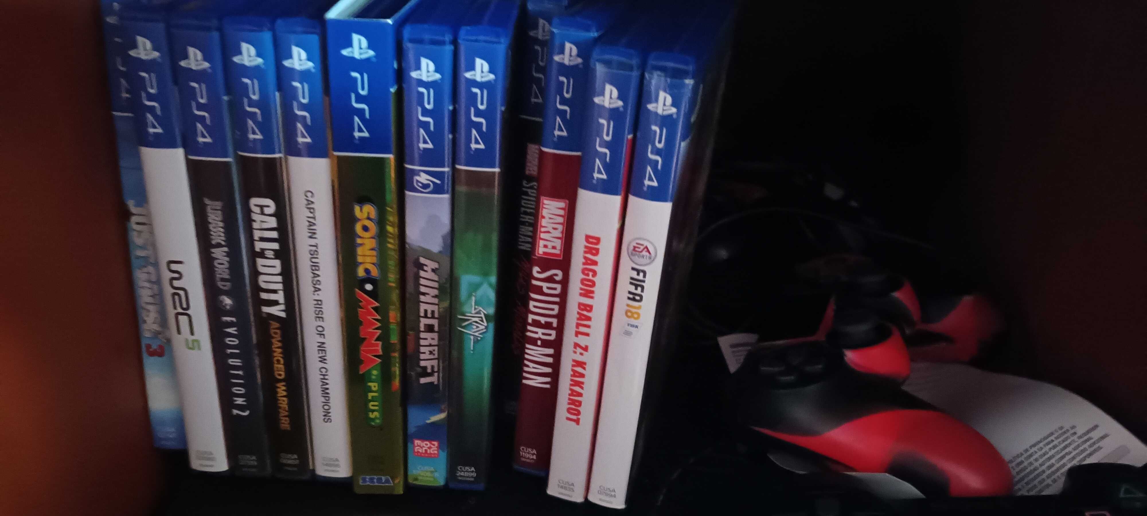 Ps4 e jogos e comandos da PS3