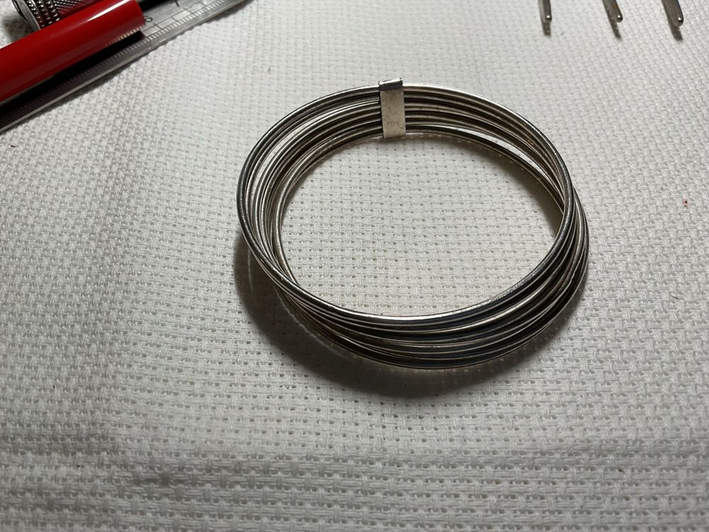 Pulseira com Sete escravas em prata com contraste