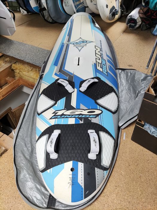 Deska 160 litrów szer. 80 cm dł. 259 JP Windsurfing