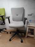 Cadeira de Escritório SteelCase P469_Work_2