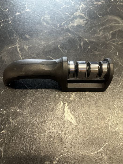 Заточка для ножів.