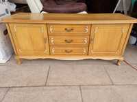 Komoda niska na gietkich nóżkach ludwikowska drewniana sideboard