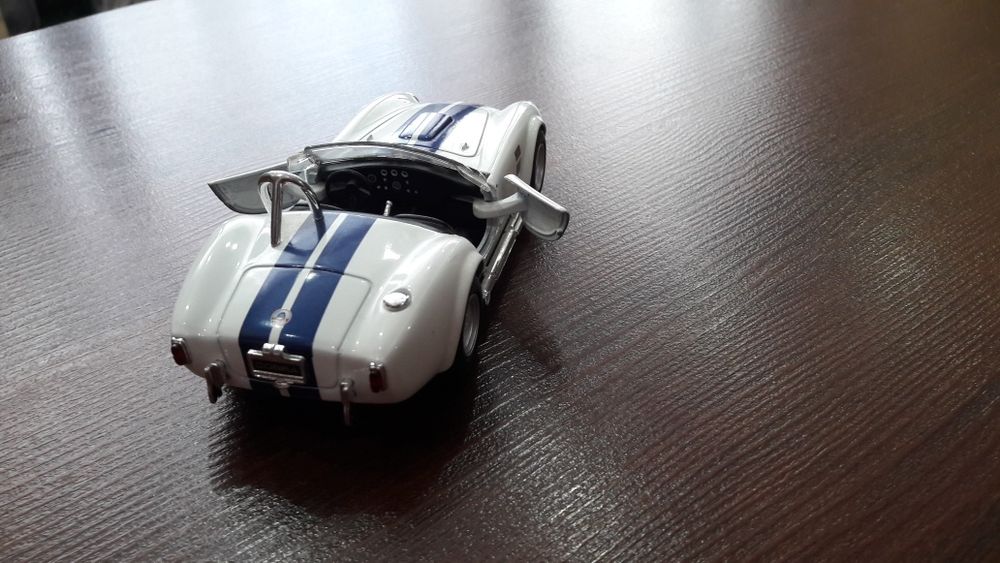 Cobra Shelby 427