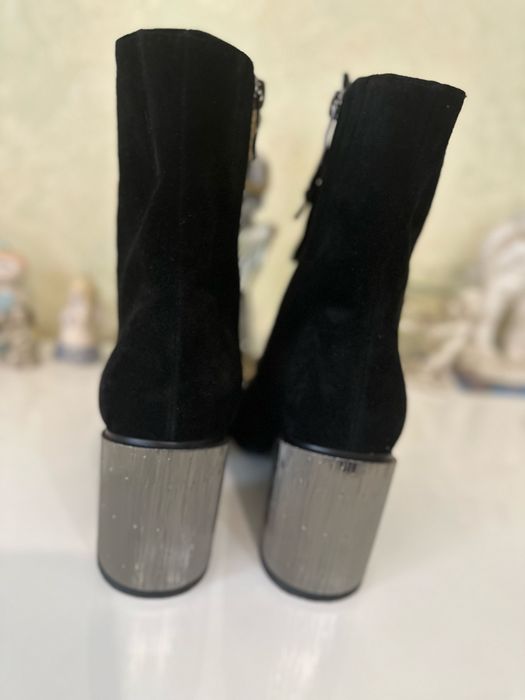 Ботінки ботильйони