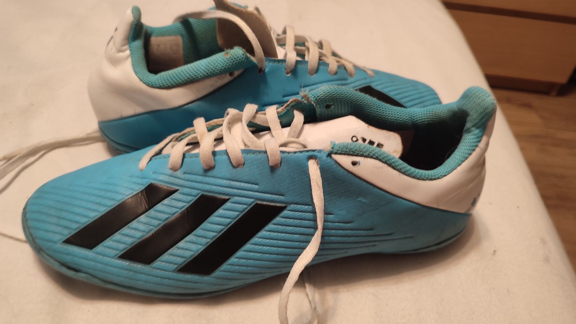 Buty halówki adidas 41