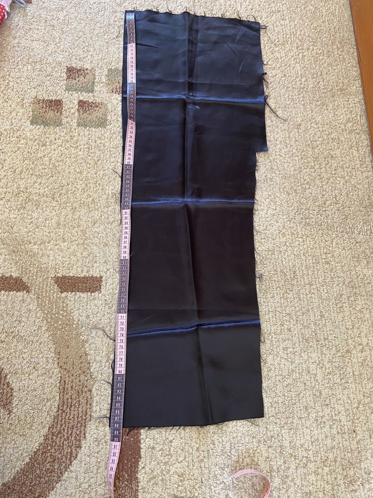 Ткань креп-сатин чёрного цвета 88*26 см