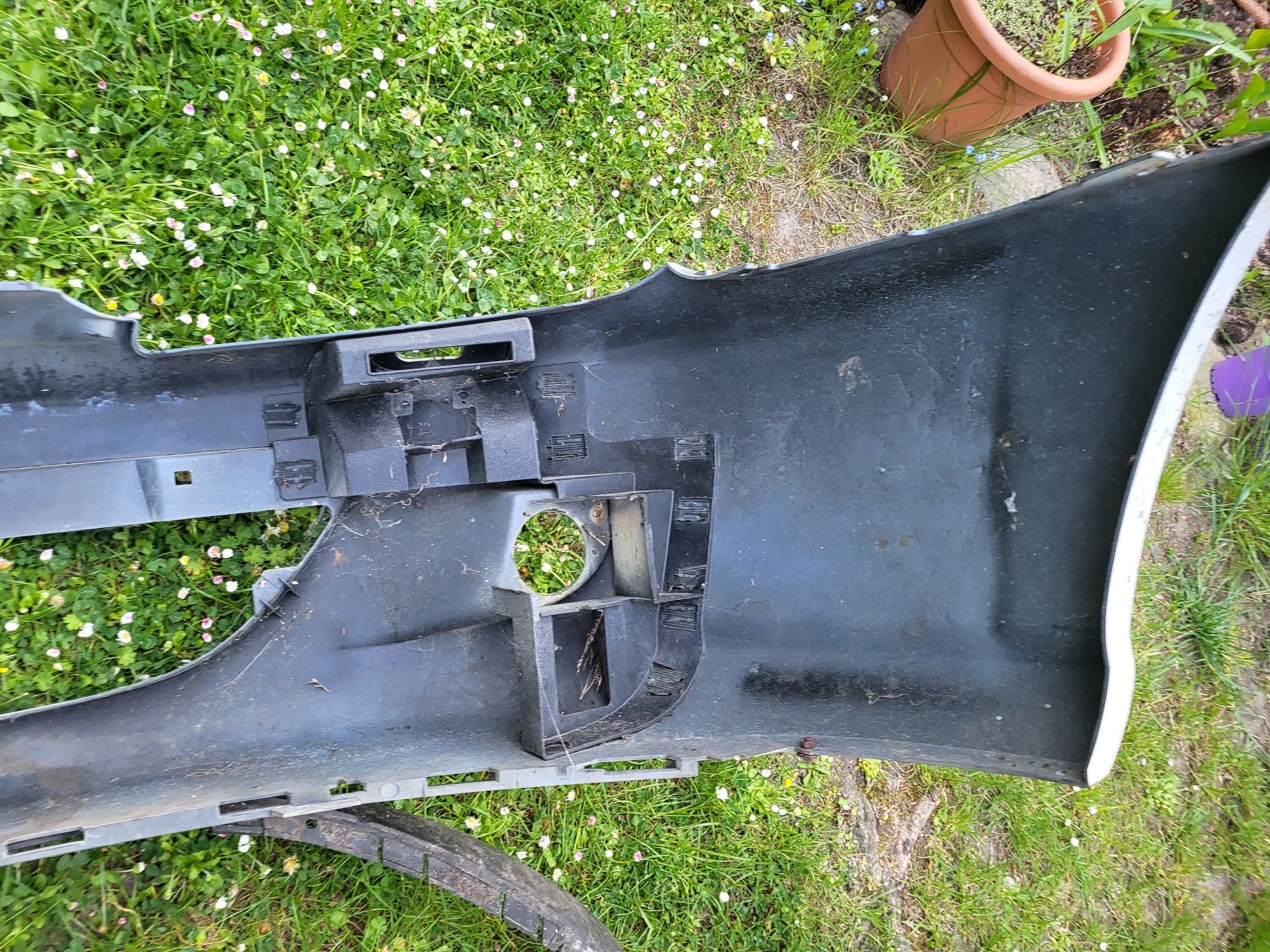 zderzak przedni przód Peugeot 406 Coupe LIFT