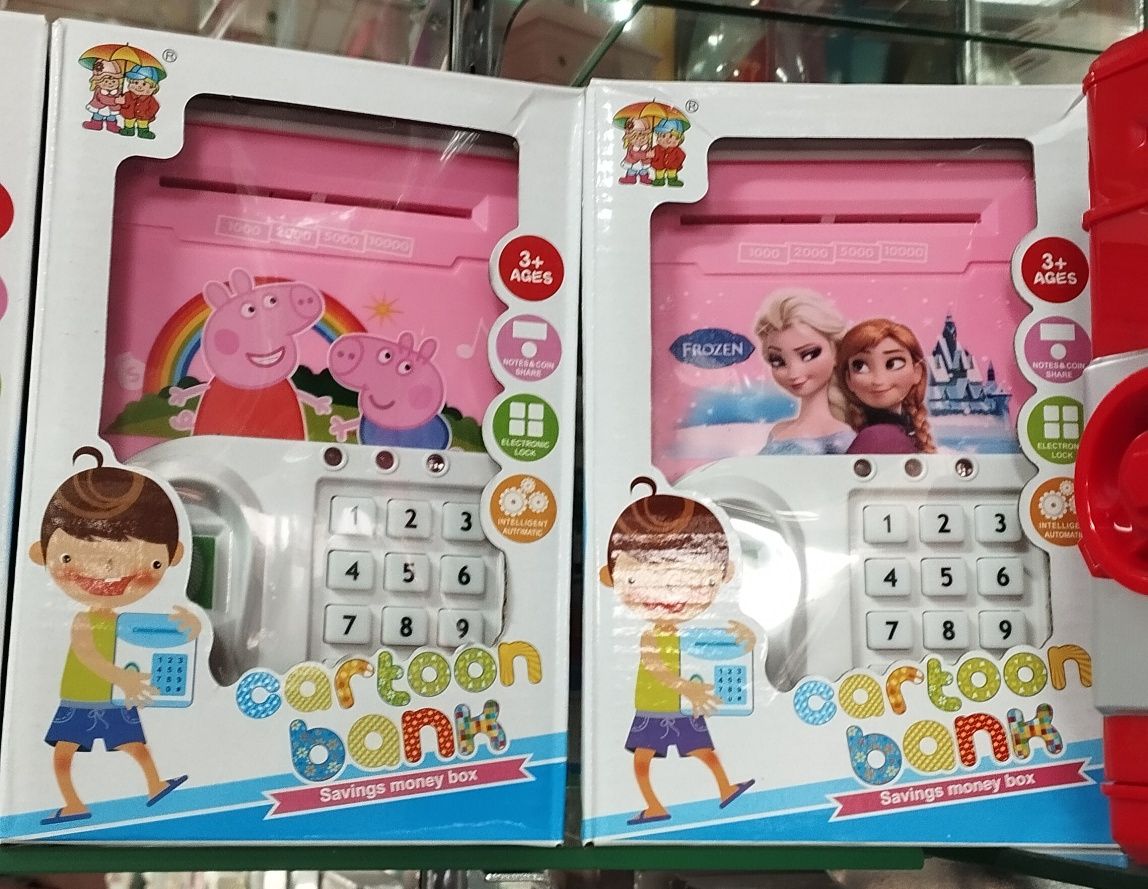 Копилка сейф дитячий Міньйон