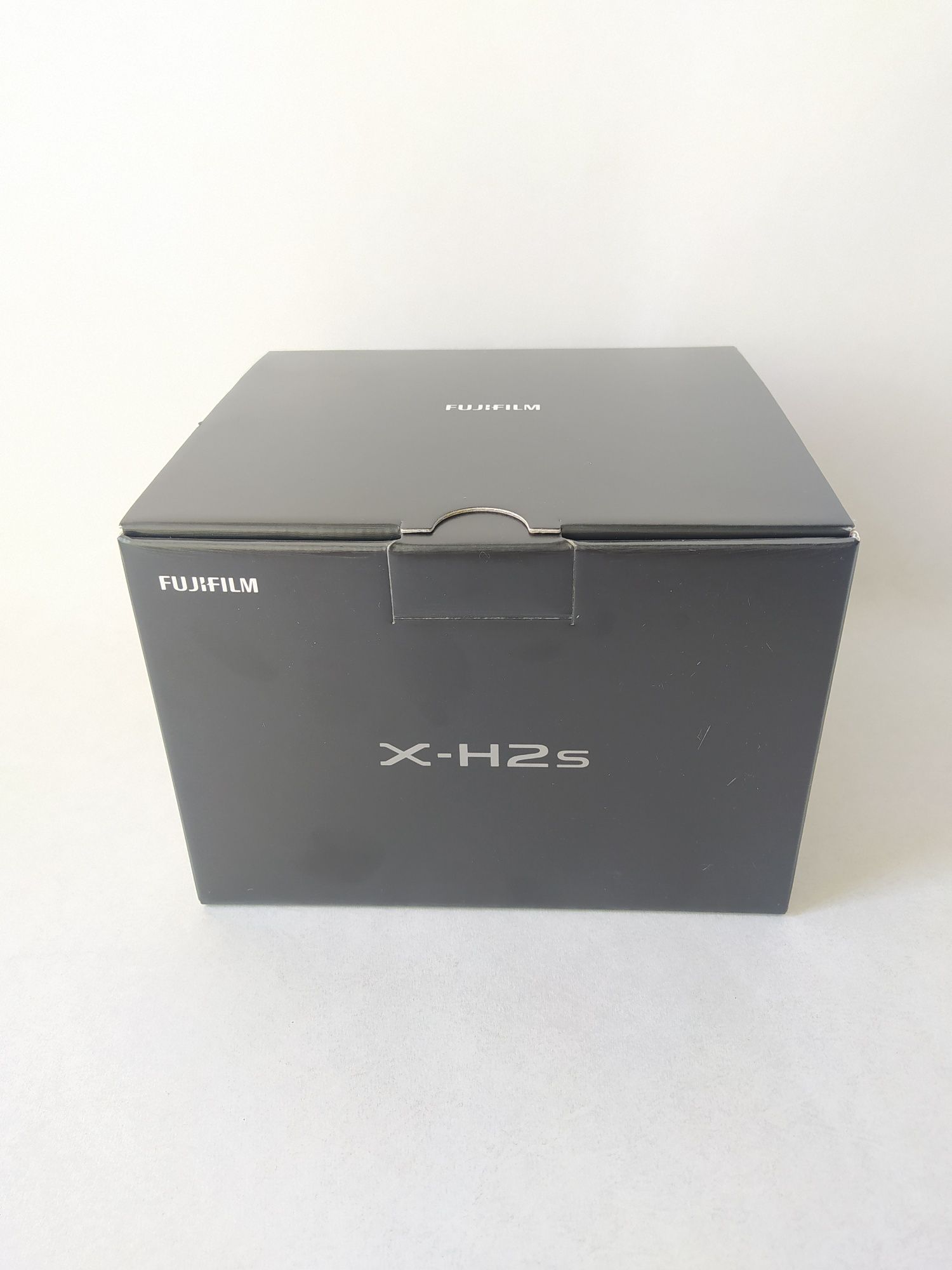 Фотоапарат Fujifilm X-H2S Body