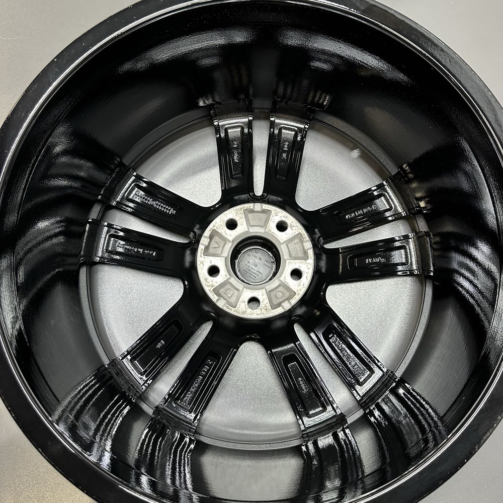 Оригінальні диски Audi Q7, SQ7 4M 5x112 R20! VW Touareg 4M0601025H