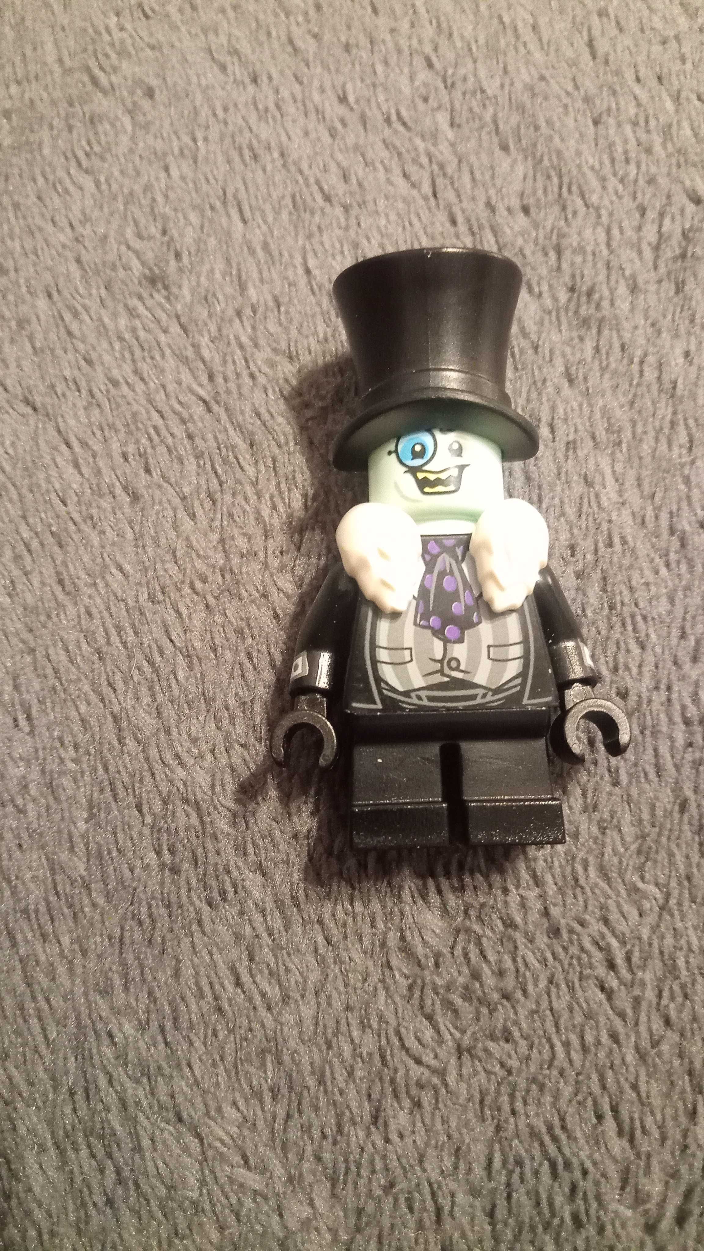 LEGO figurka ludzik pingwin