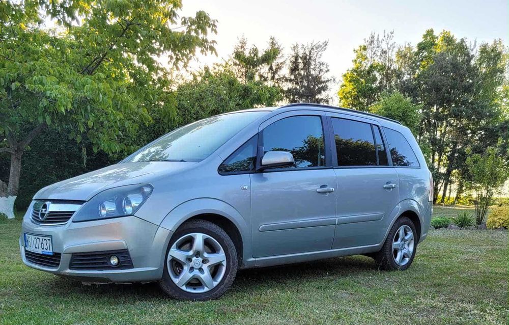 Opel Zafira Tanio