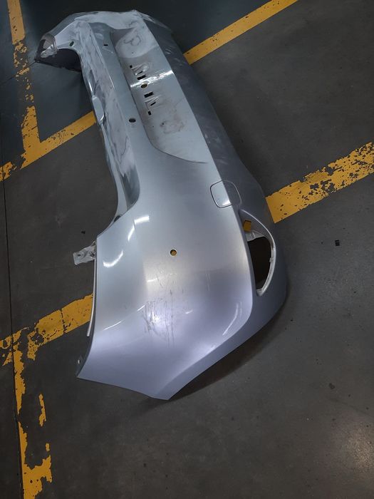 Parachoques trás renault clio 3