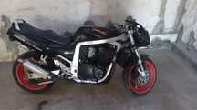 GSXR 1100 de 1991 com 156cv