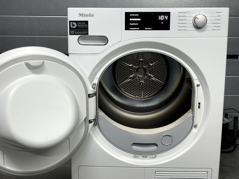 Сушильна машина Miele TWE 727 wp А+++