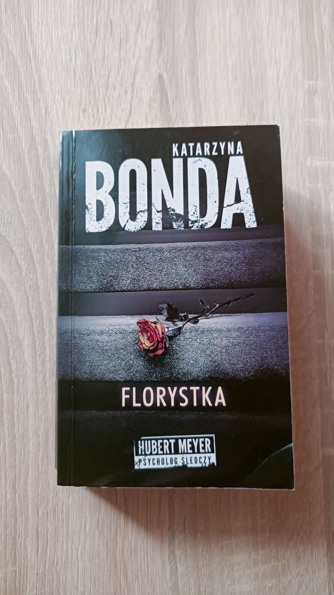 Katarzynan Bonda Florystka książka kryminał