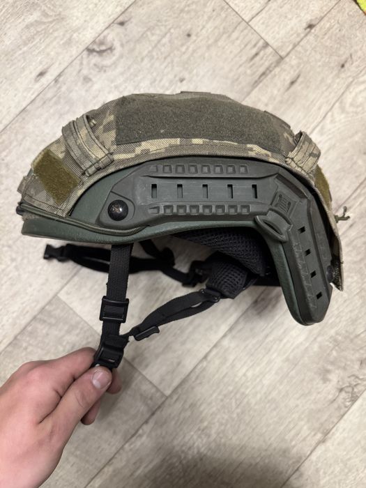 Подсумки напашник футболка снаряжение