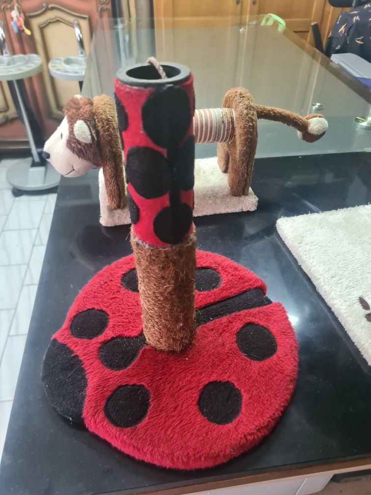 Arranhadores para Gatos...