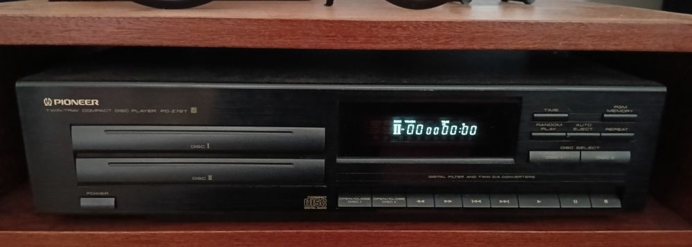 Leitor de CDs Pioneer PD-Z72T