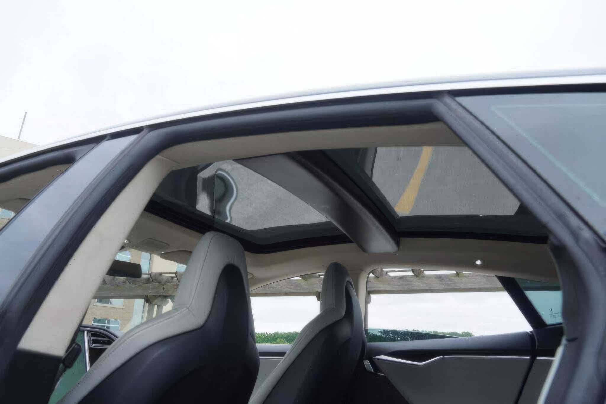 2013 Tesla Model S 85 RWD