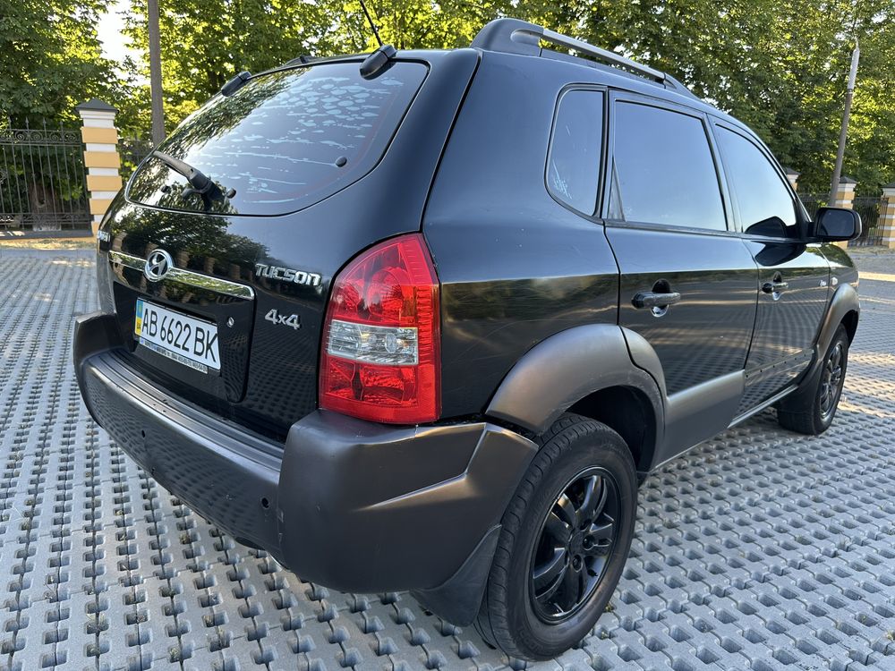 Hyndai tucson2.0 4*4