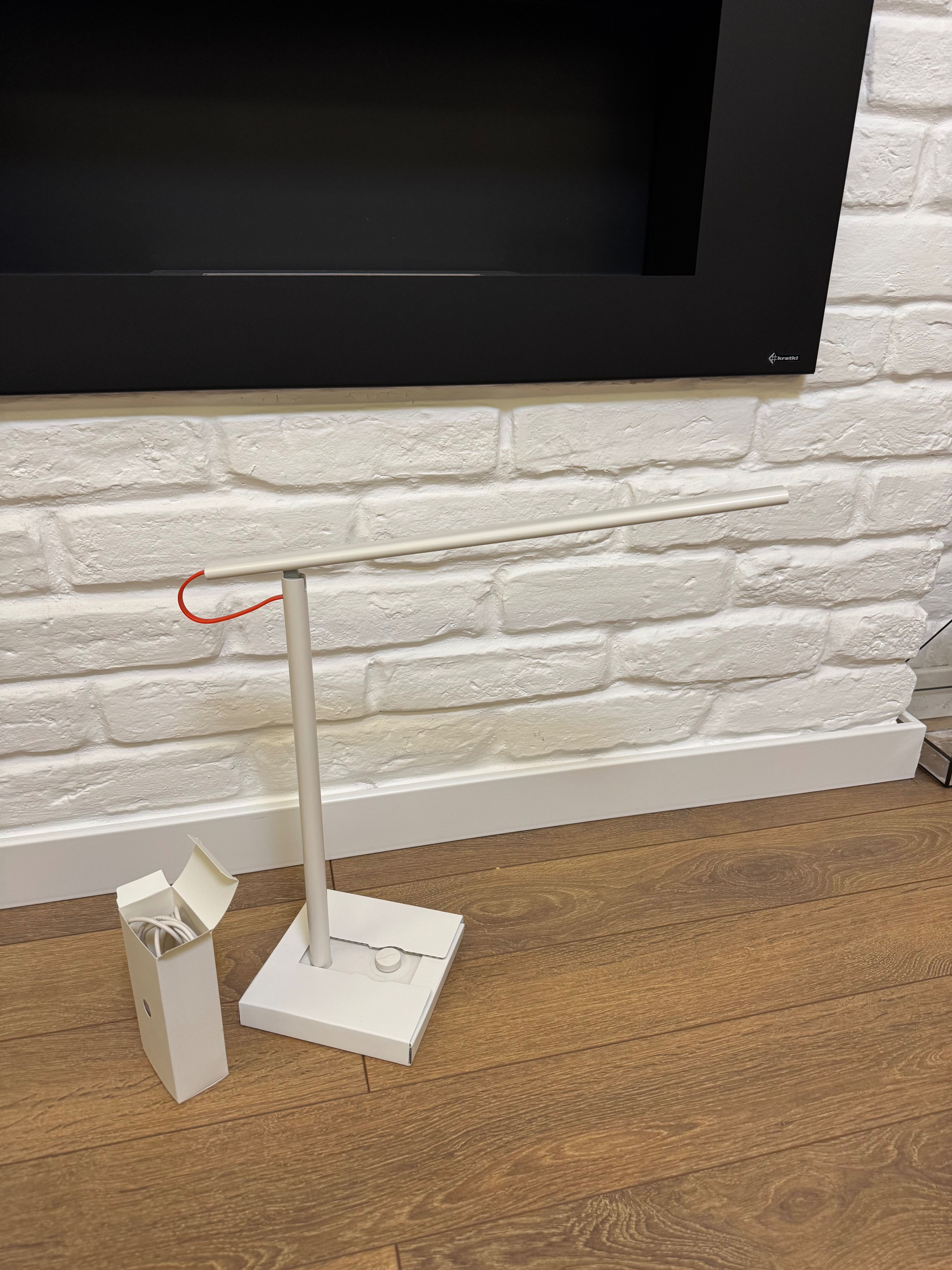 Настільна лампа Xiaomi Mi LED Desk Lamp 1S
