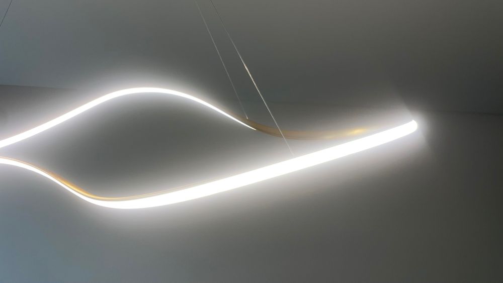 Candeeiro de Luxo em Dourado